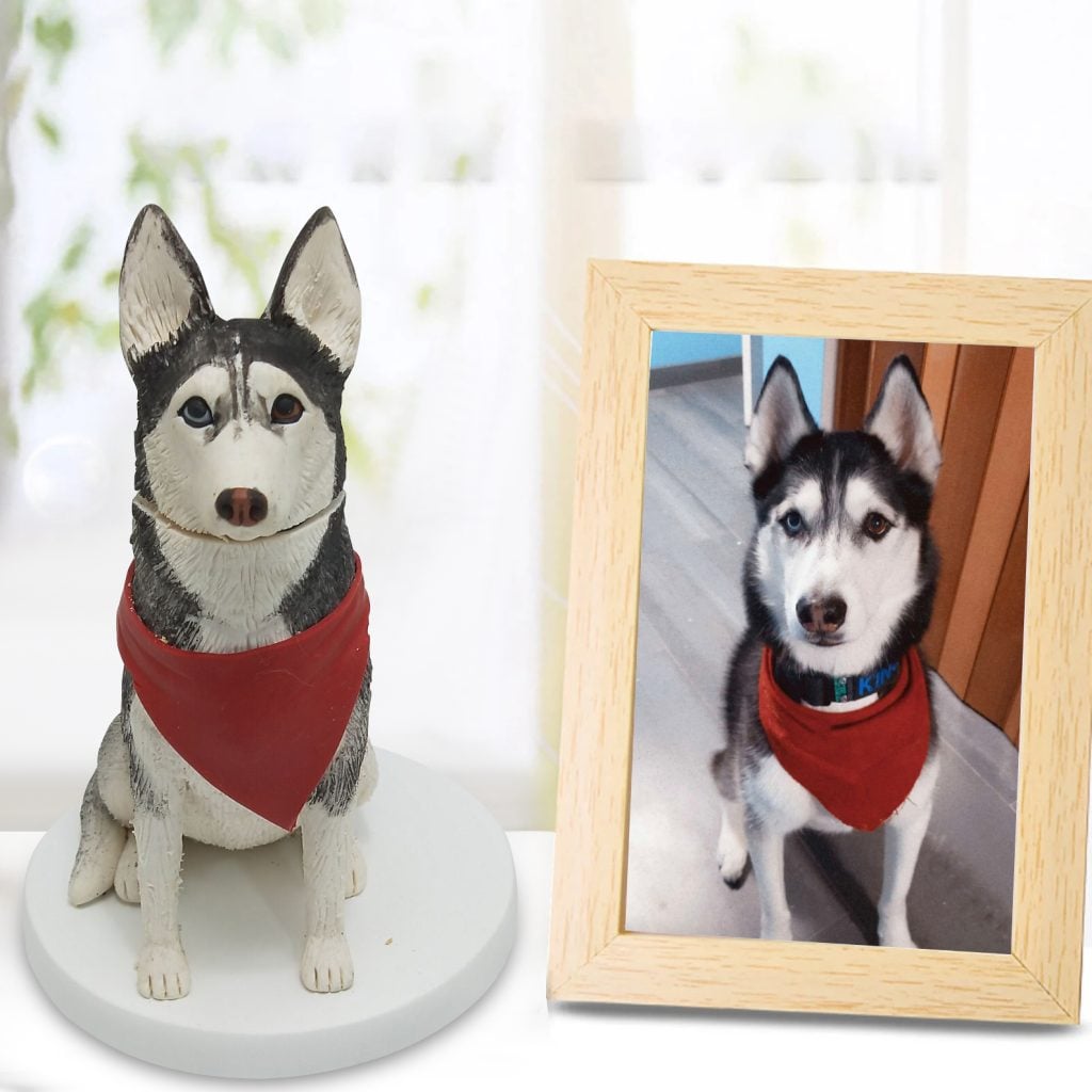 2. Husky Bobblehead Custom