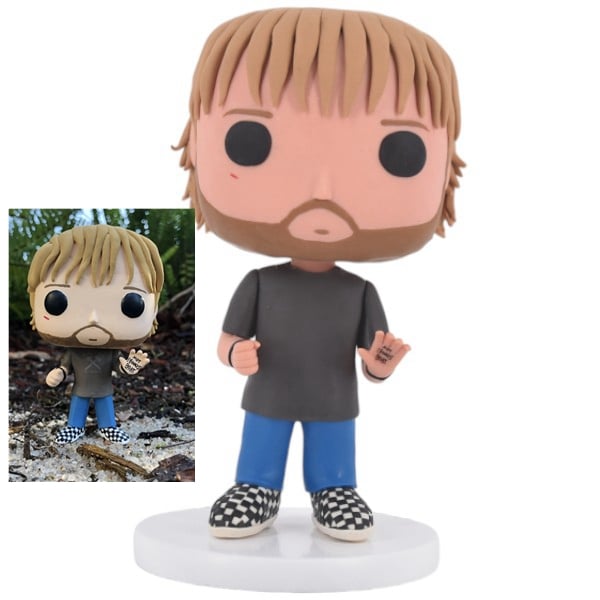 FBB14647 Charlie Brown peanuts . Not Penny Boats