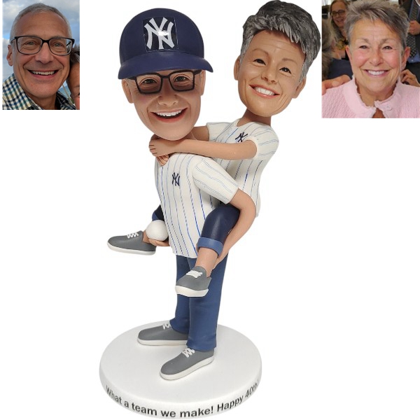How Are Bobbleheads Made from a Picture?