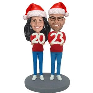 3. New Year Couple Bobblehead