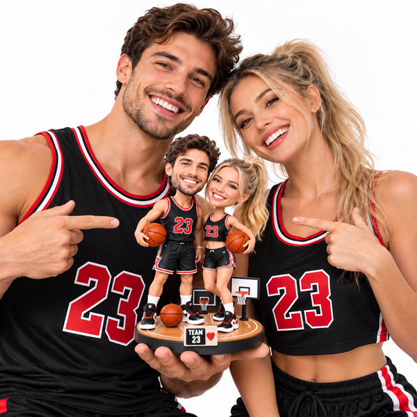 Couple Bobblehead basketball