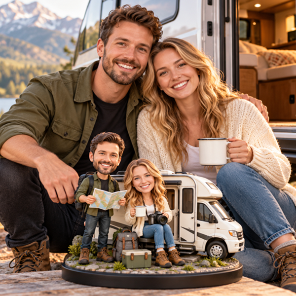 Custom Couple bobble head with RV (3)