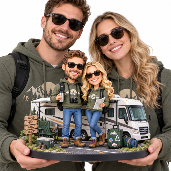 Custom Couple bobble head with RV (4)